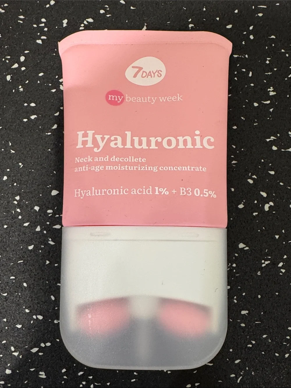 7 Days - Hyaluronic Neck & Décolleté Moisturizer – Anti Age Moisturizer